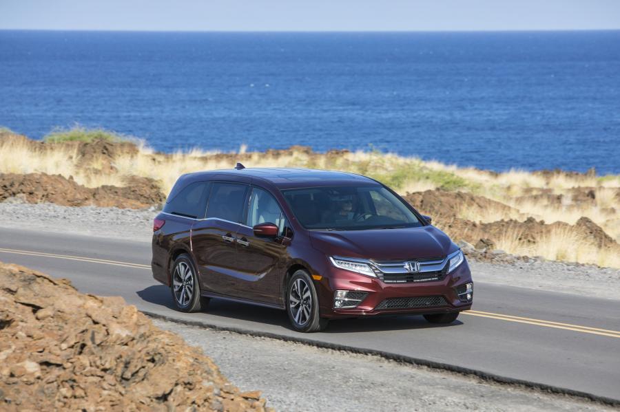 Honda Odyssey 2017 года  (фото 64 из 160)